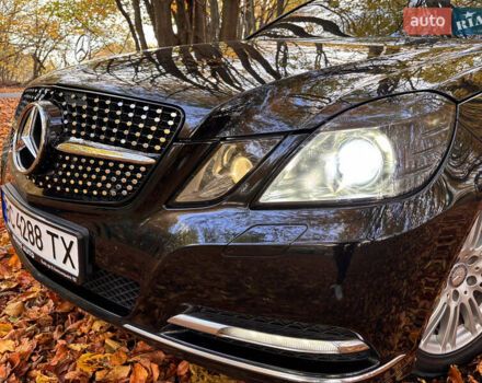 Мерседес Е-Клас 2011 у Золочів на Automoto.ua Чорний Мерседес Е-Клас, об'ємом двигуна 2.14 л та пробігом 370 тис. км за 12999 $, фото 10 на Automoto.ua