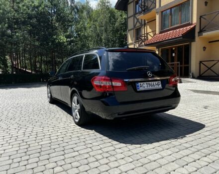 Чорний Мерседес Е-Клас, об'ємом двигуна 2.13 л та пробігом 267 тис. км за 11500 $, фото 8 на Automoto.ua