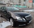 Черный Мерседес Е-Класс, объемом двигателя 2.2 л и пробегом 260 тыс. км за 13150 $, фото 2 на Automoto.ua