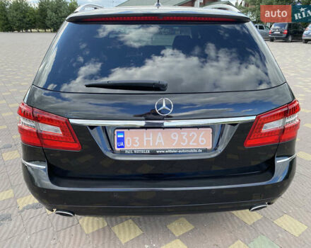 Чорний Мерседес Е-Клас, об'ємом двигуна 3 л та пробігом 290 тис. км за 15000 $, фото 26 на Automoto.ua