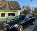 Черный Мерседес Е-Класс, объемом двигателя 2.1 л и пробегом 345 тыс. км за 11000 $, фото 1 на Automoto.ua
