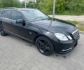 Чорний Мерседес Е-Клас, об'ємом двигуна 2.2 л та пробігом 340 тис. км за 12300 $, фото 1 на Automoto.ua