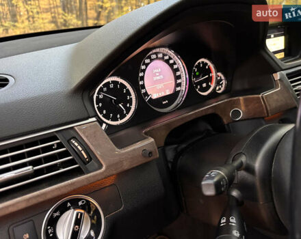 Мерседес Е-Клас 2011 у Золочів на Automoto.ua Чорний Мерседес Е-Клас, об'ємом двигуна 2.14 л та пробігом 370 тис. км за 12999 $, фото 18 на Automoto.ua