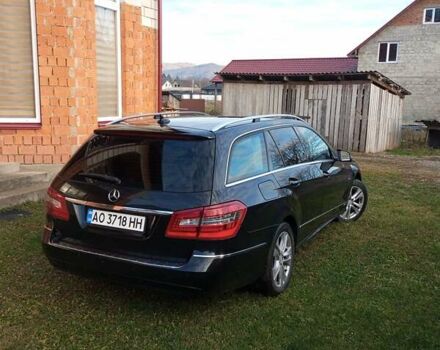 Чорний Мерседес Е-Клас, об'ємом двигуна 2.14 л та пробігом 170 тис. км за 10700 $, фото 7 на Automoto.ua