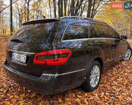 Мерседес Е-Клас 2011 у Золочів на Automoto.ua Чорний Мерседес Е-Клас, об'ємом двигуна 2.14 л та пробігом 370 тис. км за 12999 $, фото 3 на Automoto.ua