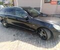 Черный Мерседес Е-Класс, объемом двигателя 2.14 л и пробегом 380 тыс. км за 11500 $, фото 12 на Automoto.ua