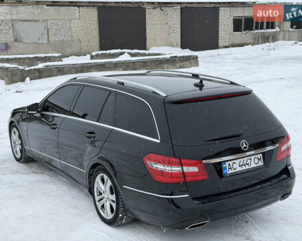 Чорний Мерседес Е-Клас, об'ємом двигуна 2.1 л та пробігом 335 тис. км за 13700 $, фото 23 на Automoto.ua