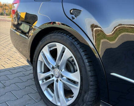 Черный Мерседес Е-Класс, объемом двигателя 2.14 л и пробегом 293 тыс. км за 14900 $, фото 25 на Automoto.ua