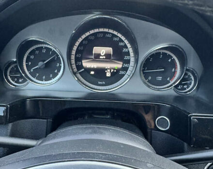 Чорний Мерседес Е-Клас, об'ємом двигуна 2.2 л та пробігом 308 тис. км за 13500 $, фото 10 на Automoto.ua