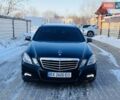 Черный Мерседес Е-Класс, объемом двигателя 2.2 л и пробегом 315 тыс. км за 10950 $, фото 1 на Automoto.ua