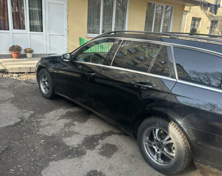 Черный Мерседес Е-Класс, объемом двигателя 2.2 л и пробегом 285 тыс. км за 12350 $, фото 26 на Automoto.ua