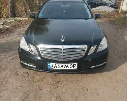 Черный Мерседес Е-Класс, объемом двигателя 2.14 л и пробегом 400 тыс. км за 12300 $, фото 5 на Automoto.ua