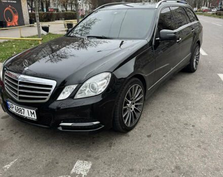Чорний Мерседес Е-Клас, об'ємом двигуна 2.2 л та пробігом 308 тис. км за 13500 $, фото 3 на Automoto.ua
