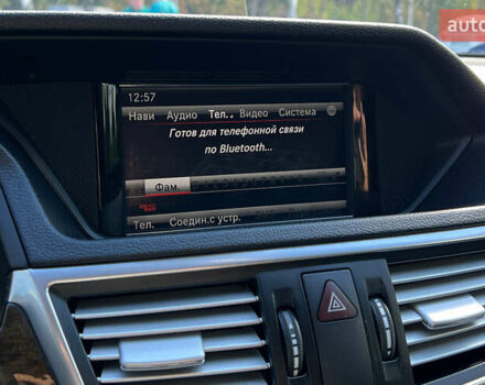Мерседес Е-Класс 2013 в Львове на Automoto.ua Черный Мерседес Е-Класс, объемом двигателя 2.2 л и пробегом 260 тыс. км за 11999 $, фото 16 на Automoto.ua