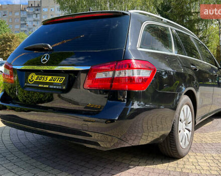Мерседес Е-Класс 2013 в Львове на Automoto.ua Черный Мерседес Е-Класс, объемом двигателя 2.2 л и пробегом 260 тыс. км за 11999 $, фото 6 на Automoto.ua