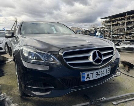 Мерседес Е-Клас 2013 у Івано-Франківську на Automoto.ua Чорний Мерседес Е-Клас, об'ємом двигуна 2.1 л та пробігом 300 тис. км за 2000 $, фото 1 на Automoto.ua