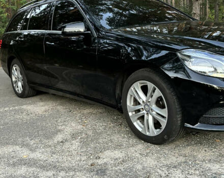Черный Мерседес Е-Класс, объемом двигателя 2.14 л и пробегом 422 тыс. км за 14000 $, фото 2 на Automoto.ua