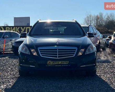 Чорний Мерседес Е-Клас, об'ємом двигуна 2.2 л та пробігом 260 тис. км за 11999 $, фото 1 на Automoto.ua