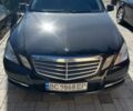Чорний Мерседес Е-Клас, об'ємом двигуна 2.1 л та пробігом 265 тис. км за 9000 $, фото 1 на Automoto.ua