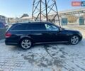 Черный Мерседес Е-Класс, объемом двигателя 2.2 л и пробегом 271 тыс. км за 16100 $, фото 3 на Automoto.ua