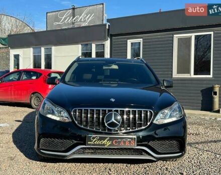 Черный Мерседес Е-Класс, объемом двигателя 2.14 л и пробегом 209 тыс. км за 14000 $, фото 1 на Automoto.ua