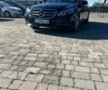 Черный Мерседес Е-Класс, объемом двигателя 2.1 л и пробегом 350 тыс. км за 15000 $, фото 1 на Automoto.ua
