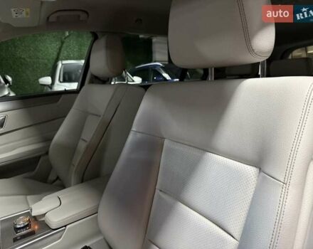 Чорний Мерседес Е-Клас, об'ємом двигуна 2.1 л та пробігом 330 тис. км за 14500 $, фото 24 на Automoto.ua