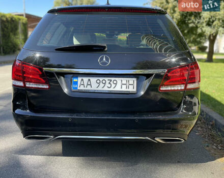 Черный Мерседес Е-Класс, объемом двигателя 2.2 л и пробегом 317 тыс. км за 15400 $, фото 14 на Automoto.ua