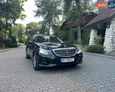 Чорний Мерседес Е-Клас, об'ємом двигуна 2.2 л та пробігом 339 тис. км за 14500 $, фото 19 на Automoto.ua