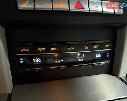 Чорний Мерседес Е-Клас, об'ємом двигуна 2.1 л та пробігом 330 тис. км за 14500 $, фото 41 на Automoto.ua