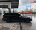Черный Мерседес Е-Класс, объемом двигателя 2.2 л и пробегом 412 тыс. км за 9999 $, фото 5 на Automoto.ua