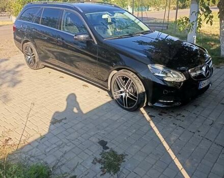 Чорний Мерседес Е-Клас, об'ємом двигуна 2.14 л та пробігом 290 тис. км за 14000 $, фото 2 на Automoto.ua