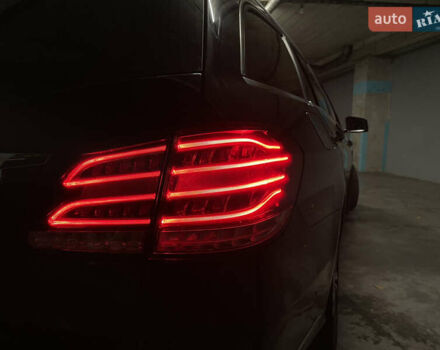 Мерседес Е-Клас 2014 у Львові на Automoto.ua Чорний Мерседес Е-Клас, об'ємом двигуна 2.14 л та пробігом 368 тис. км за 16200 $, фото 5 на Automoto.ua