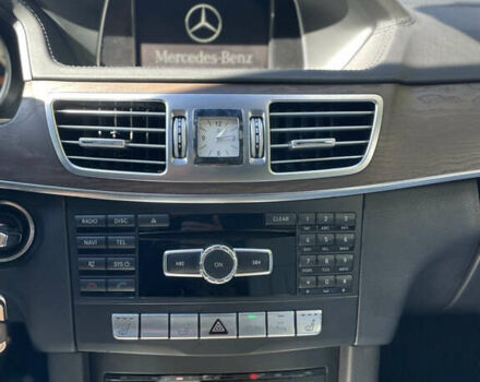 Чорний Мерседес Е-Клас, об'ємом двигуна 2.2 л та пробігом 318 тис. км за 15900 $, фото 23 на Automoto.ua