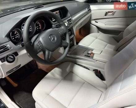 Чорний Мерседес Е-Клас, об'ємом двигуна 2.1 л та пробігом 330 тис. км за 14500 $, фото 26 на Automoto.ua