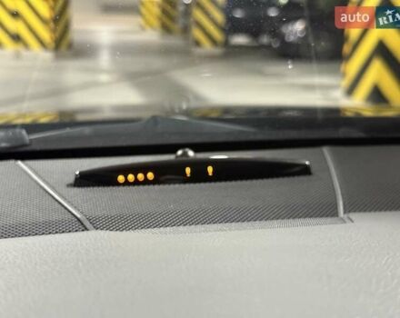 Чорний Мерседес Е-Клас, об'ємом двигуна 2.1 л та пробігом 330 тис. км за 14500 $, фото 33 на Automoto.ua