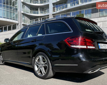 Черный Мерседес Е-Класс, объемом двигателя 2.2 л и пробегом 317 тыс. км за 15400 $, фото 8 на Automoto.ua
