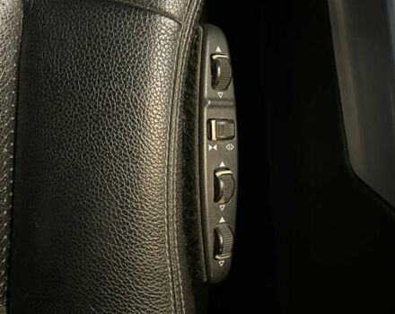 Мерседес Е-Клас 2014 у Львові на Automoto.ua Чорний Мерседес Е-Клас, об'ємом двигуна 2.14 л та пробігом 368 тис. км за 16200 $, фото 15 на Automoto.ua