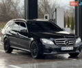 Черный Мерседес Е-Класс, объемом двигателя 2.2 л и пробегом 412 тыс. км за 9999 $, фото 1 на Automoto.ua