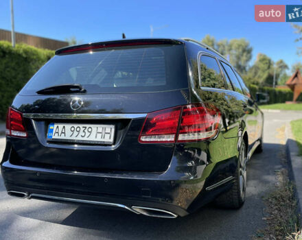 Черный Мерседес Е-Класс, объемом двигателя 2.2 л и пробегом 317 тыс. км за 15400 $, фото 15 на Automoto.ua