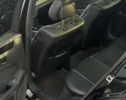 Черный Мерседес Е-Класс, объемом двигателя 2.2 л и пробегом 320 тыс. км за 13900 $, фото 11 на Automoto.ua