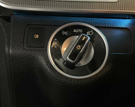 Мерседес Е-Клас 2014 у Львові на Automoto.ua Чорний Мерседес Е-Клас, об'ємом двигуна 2.14 л та пробігом 368 тис. км за 16200 $, фото 11 на Automoto.ua