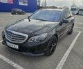 Черный Мерседес Е-Класс, объемом двигателя 2.1 л и пробегом 285 тыс. км за 15900 $, фото 4 на Automoto.ua