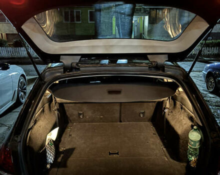 Черный Мерседес Е-Класс, объемом двигателя 2.2 л и пробегом 320 тыс. км за 13900 $, фото 17 на Automoto.ua