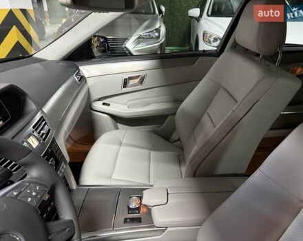 Чорний Мерседес Е-Клас, об'ємом двигуна 2.1 л та пробігом 330 тис. км за 14500 $, фото 23 на Automoto.ua