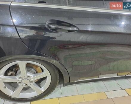 Черный Мерседес Е-Класс, объемом двигателя 2.14 л и пробегом 328 тыс. км за 14800 $, фото 19 на Automoto.ua