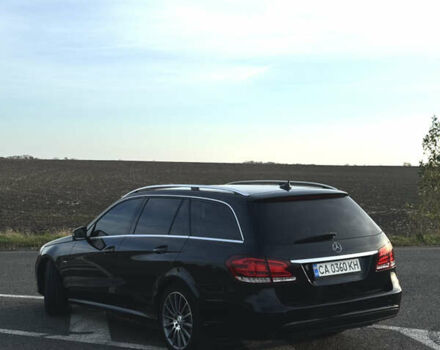 Черный Мерседес Е-Класс, объемом двигателя 2.2 л и пробегом 320 тыс. км за 13900 $, фото 3 на Automoto.ua