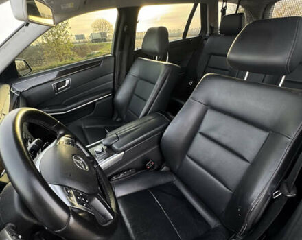 Черный Мерседес Е-Класс, объемом двигателя 2.2 л и пробегом 320 тыс. км за 13900 $, фото 15 на Automoto.ua