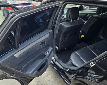 Черный Мерседес Е-Класс, объемом двигателя 2 л и пробегом 287 тыс. км за 9300 $, фото 3 на Automoto.ua