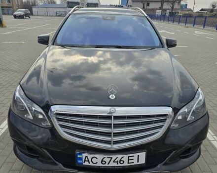 Черный Мерседес Е-Класс, объемом двигателя 2.1 л и пробегом 285 тыс. км за 15900 $, фото 7 на Automoto.ua